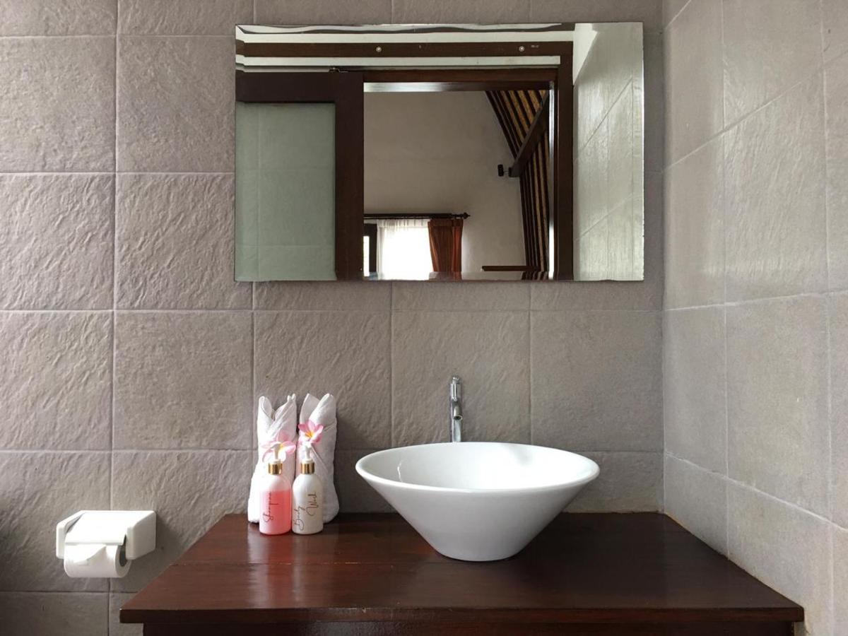 Bale Lumbung Bungalows Sakti エクステリア 写真